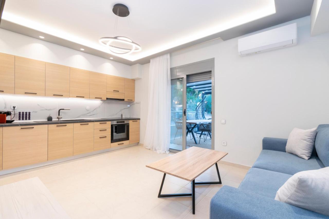 Sithoniars Luxury Ground Floor Apartment With Private Garden Neos Marmaras Exterior foto
